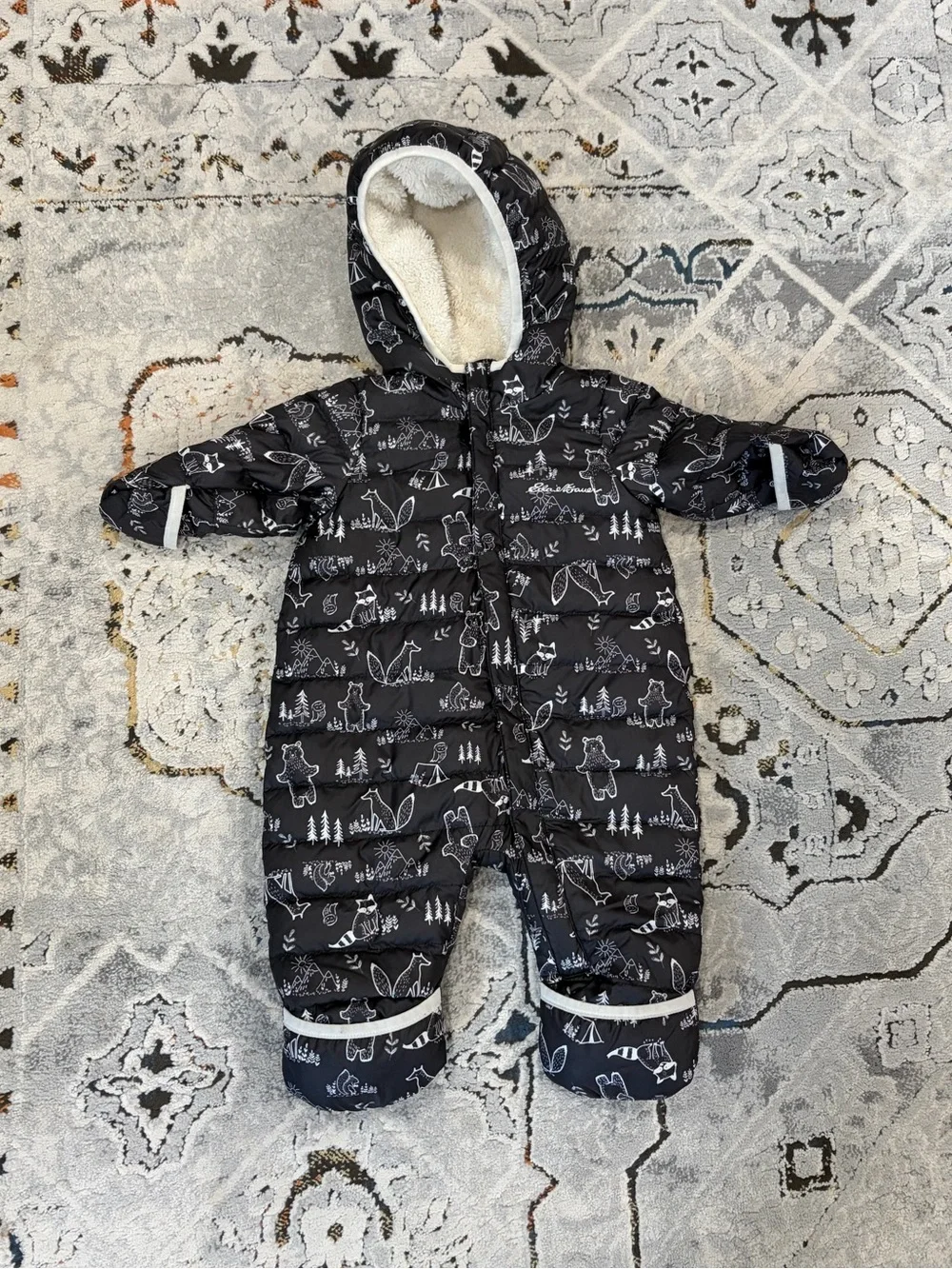 Eddie Bauer forest friends baby Sherpa lined bunting snowsuit, 0-3 months